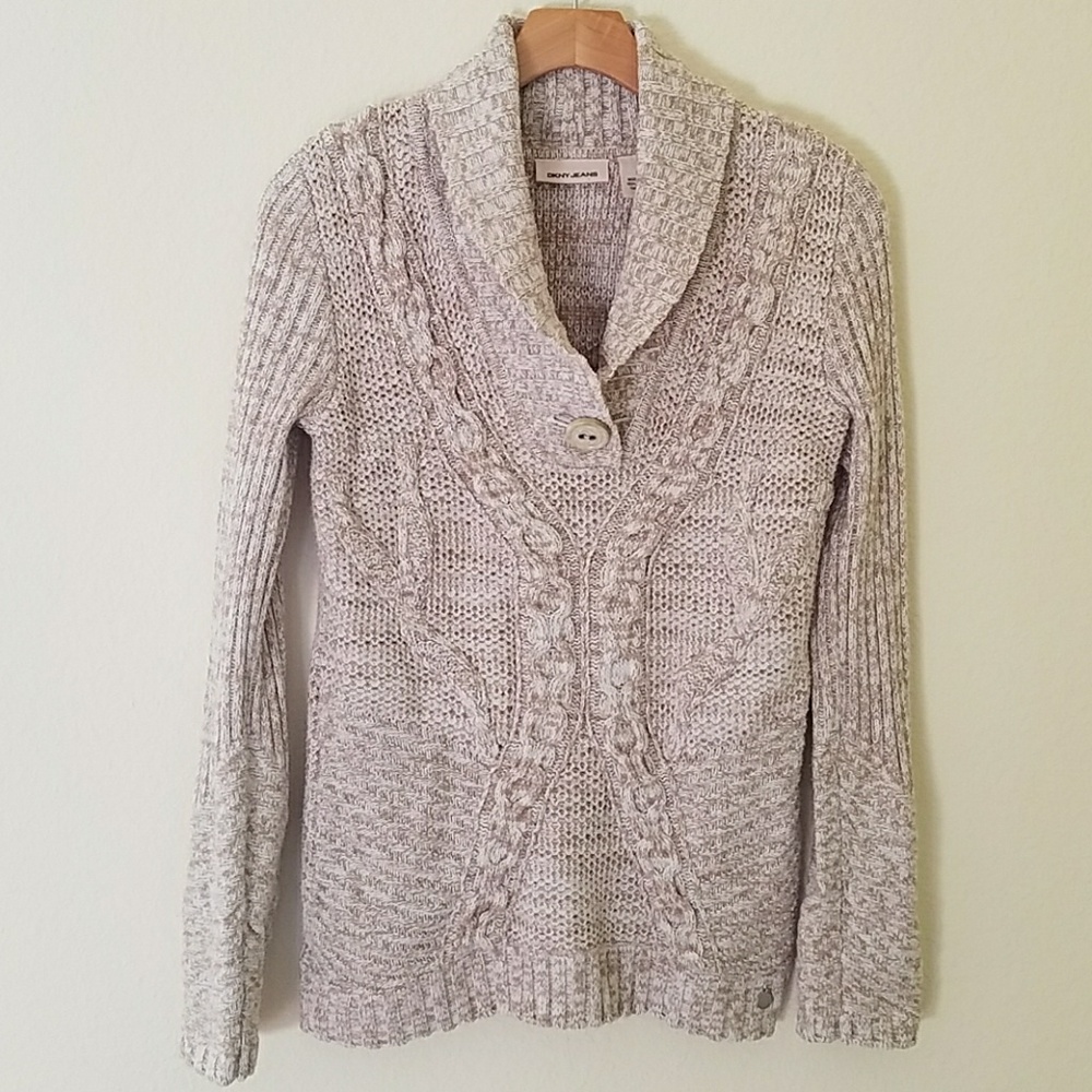 DKNY SWEATER SIZE M